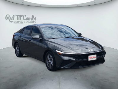 2024 Hyundai Elantra SE