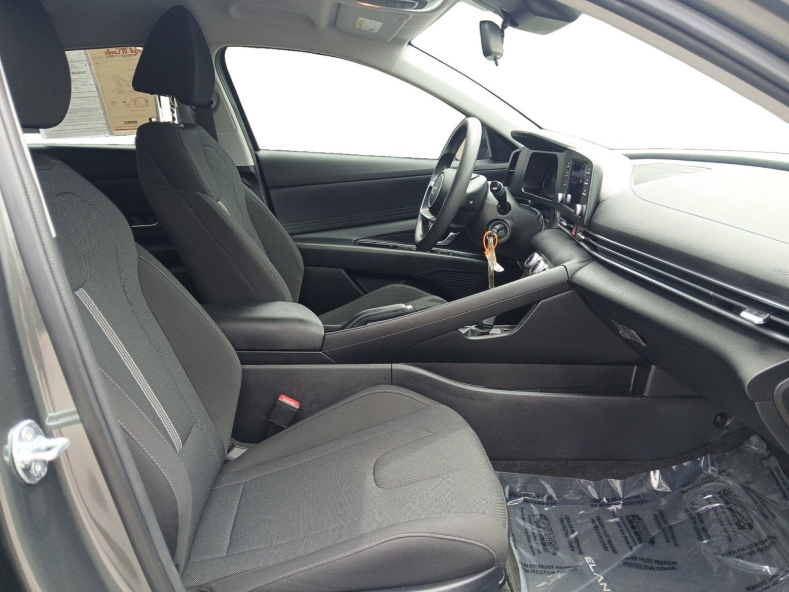2024 Hyundai Elantra SE W/ BLIND SPOT COLLISION WARNING
