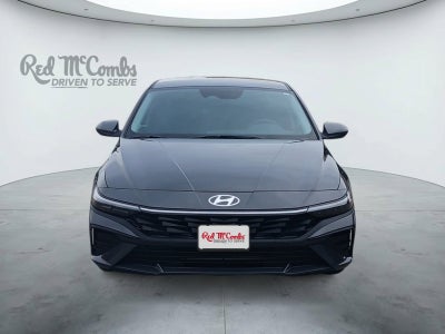 2025 Hyundai Elantra SE