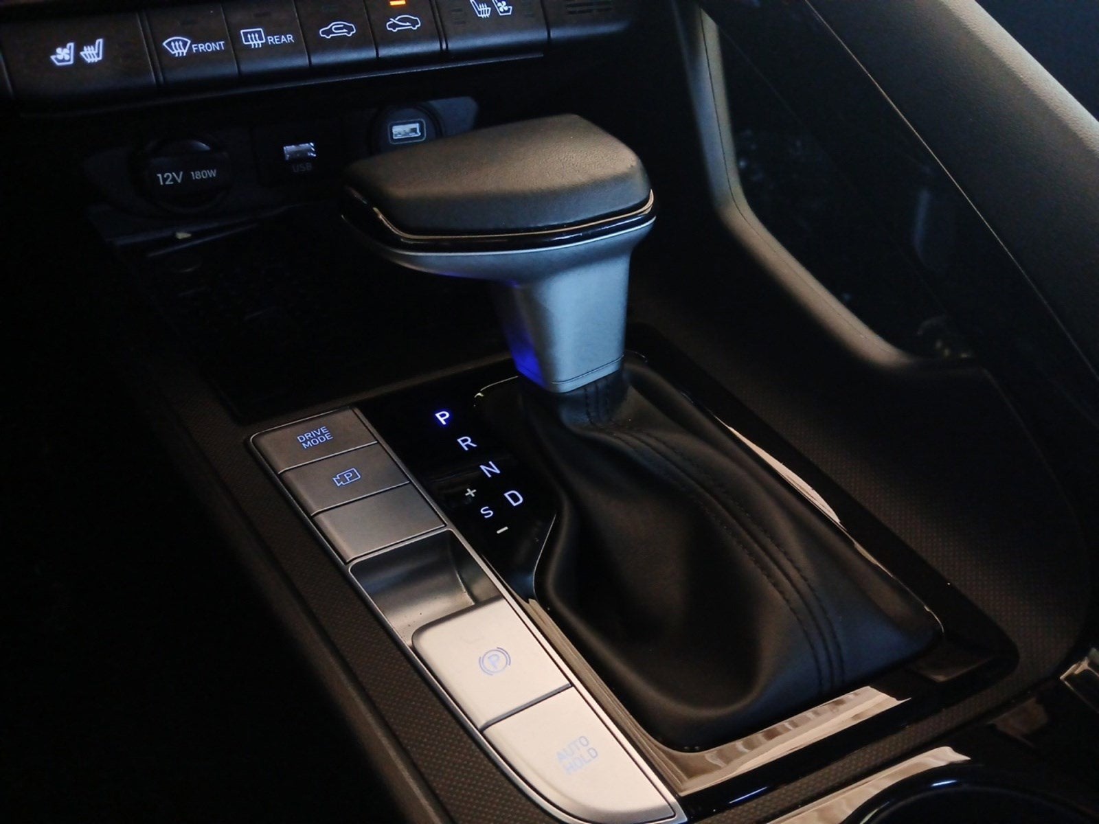 2022 Hyundai Elantra Hybrid Limited