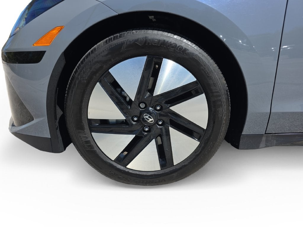 2024 Hyundai IONIQ 6 SE