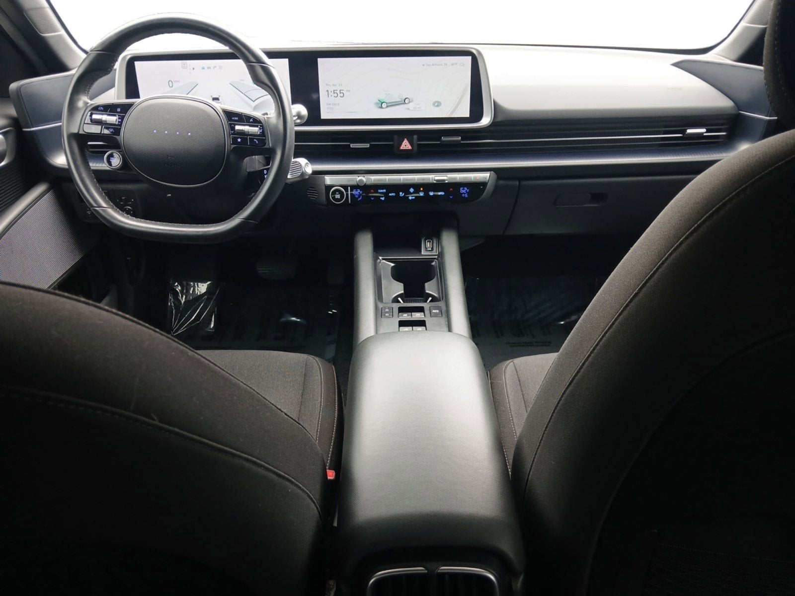 2024 Hyundai IONIQ 6 SE W/ NAVIGATION & BACK-UP CAMERA