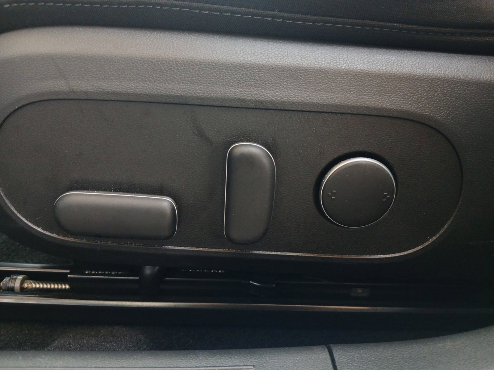 2024 Hyundai IONIQ 6 SE W/ REARVIEW CAMERA AND GUIDELINES