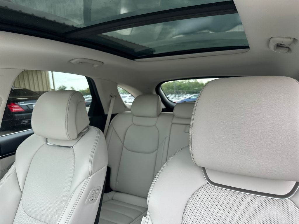 2022 Genesis GV70 2.5T