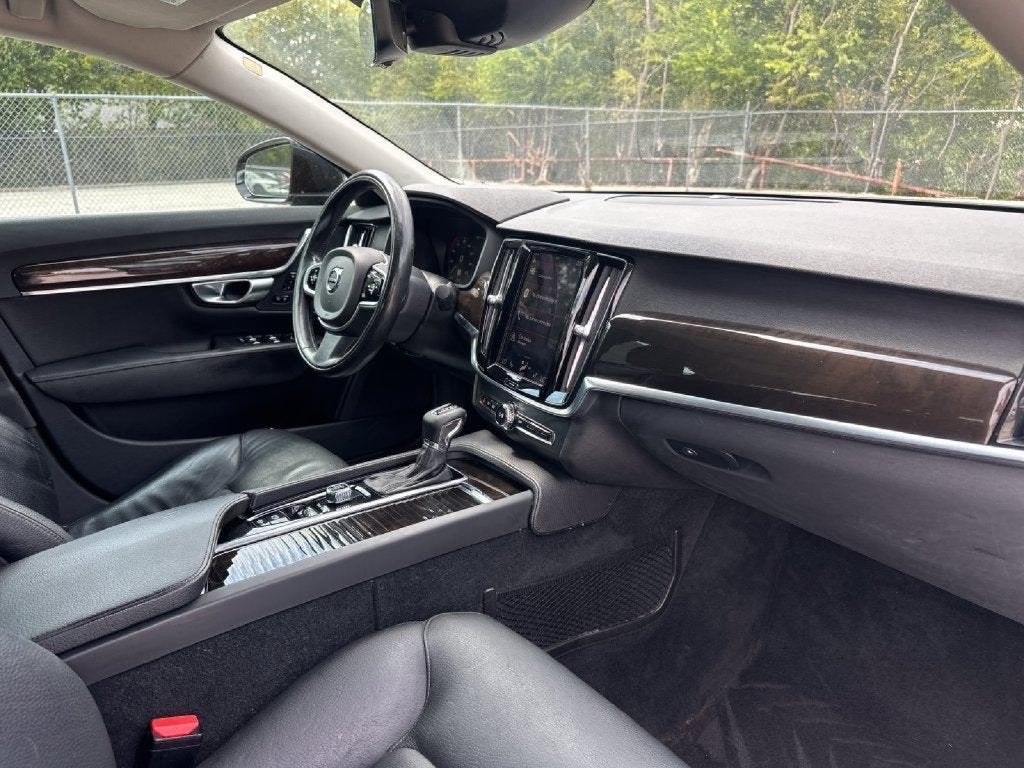 2018 Volvo S90 T5 Momentum