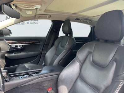 2018 Volvo S90 T5 Momentum