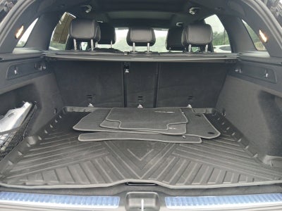 2022 Mercedes-Benz GLC GLC 300 W/ PANORAMA SUNROOF & BACK-UP CAMERA