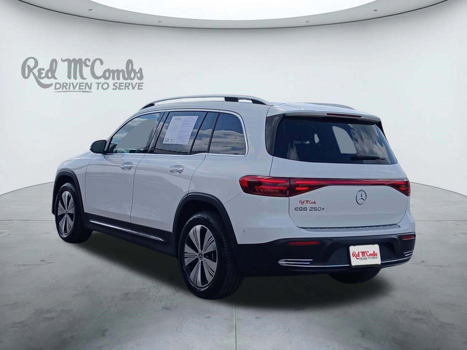 2024 Mercedes-Benz EQB 250+ W/ 3RD ROW SEATS & BACK-UP CAMERA