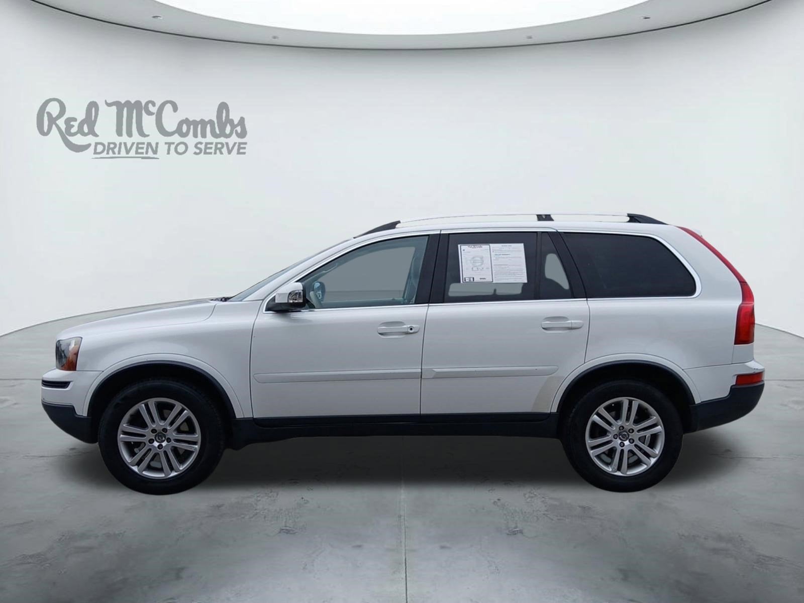 2018 Volvo XC90 T5 Momentum 3RD ROW SEAT W/ 7 PASSENGER CAPACITY
