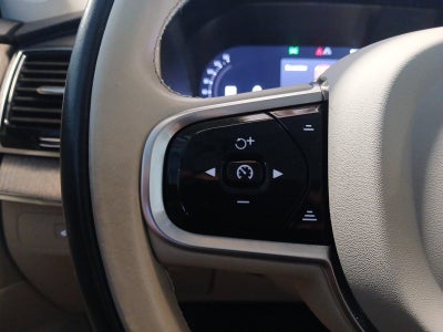 2024 Volvo XC90 B5 Plus