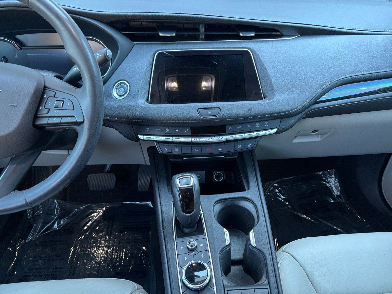 2019 Cadillac XT4 FWD Premium Luxury