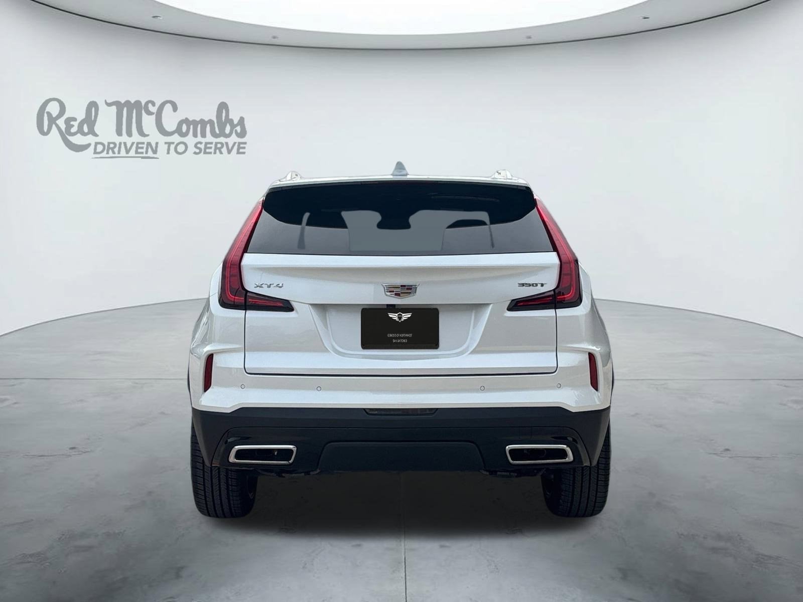 2024 Cadillac XT4 FWD Premium Luxury