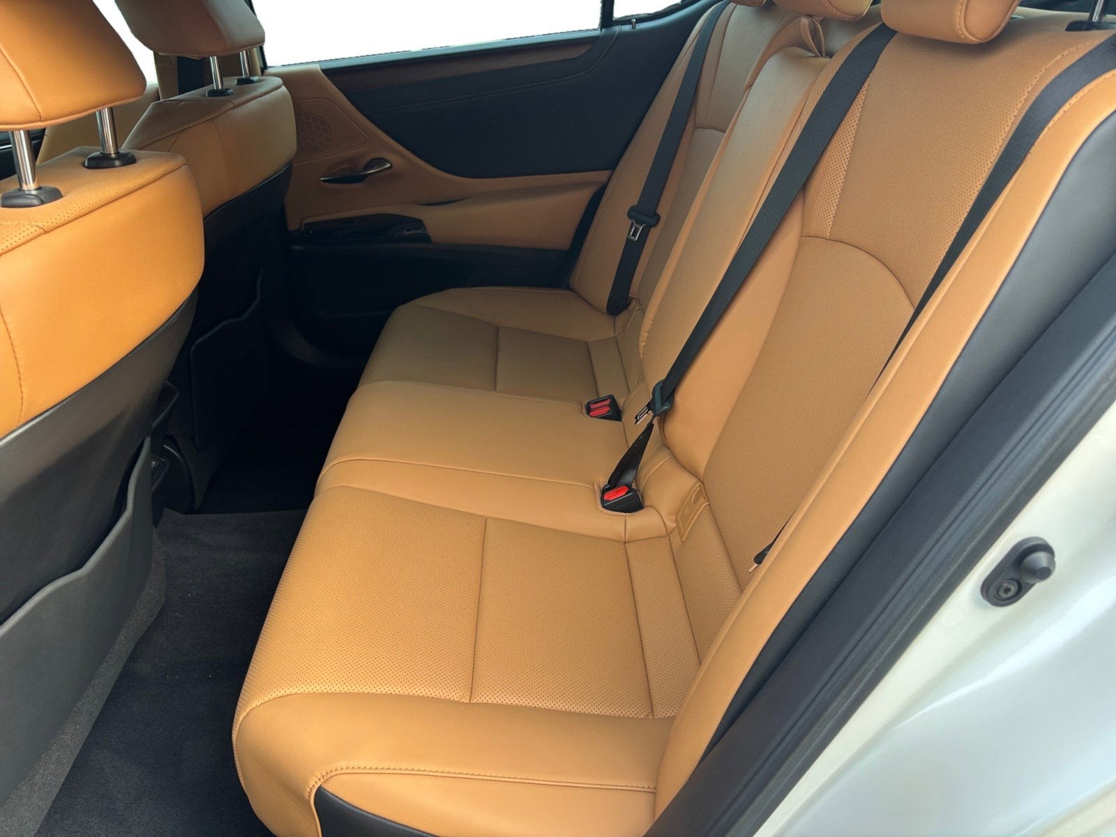 2025 Lexus ES 350