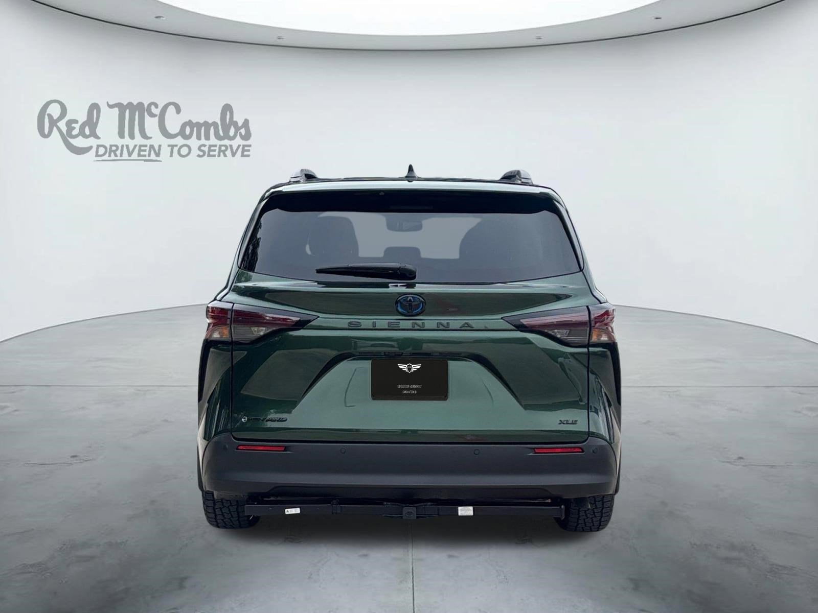 2025 Toyota Sienna Woodland Edition