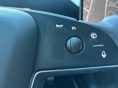 2022 Tesla Model S Plaid