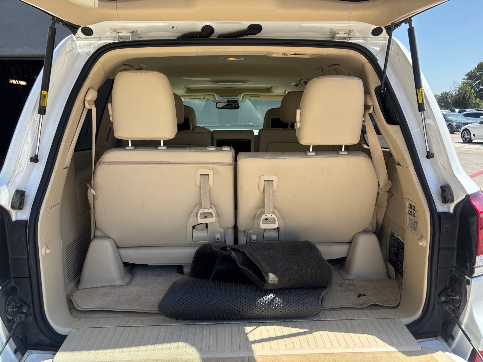 2014 Lexus LX 570