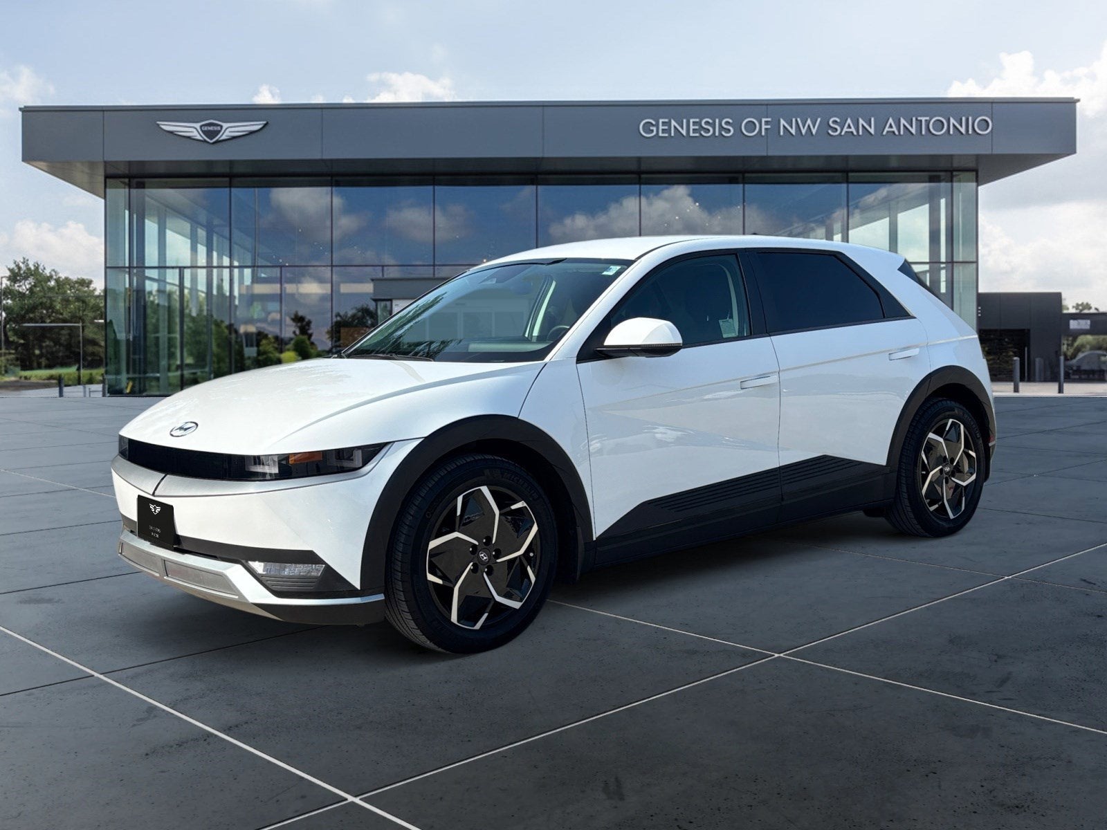 2024 Hyundai IONIQ 5 SE