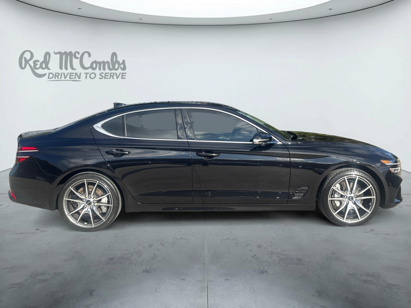 2024 Genesis G70 2.5T