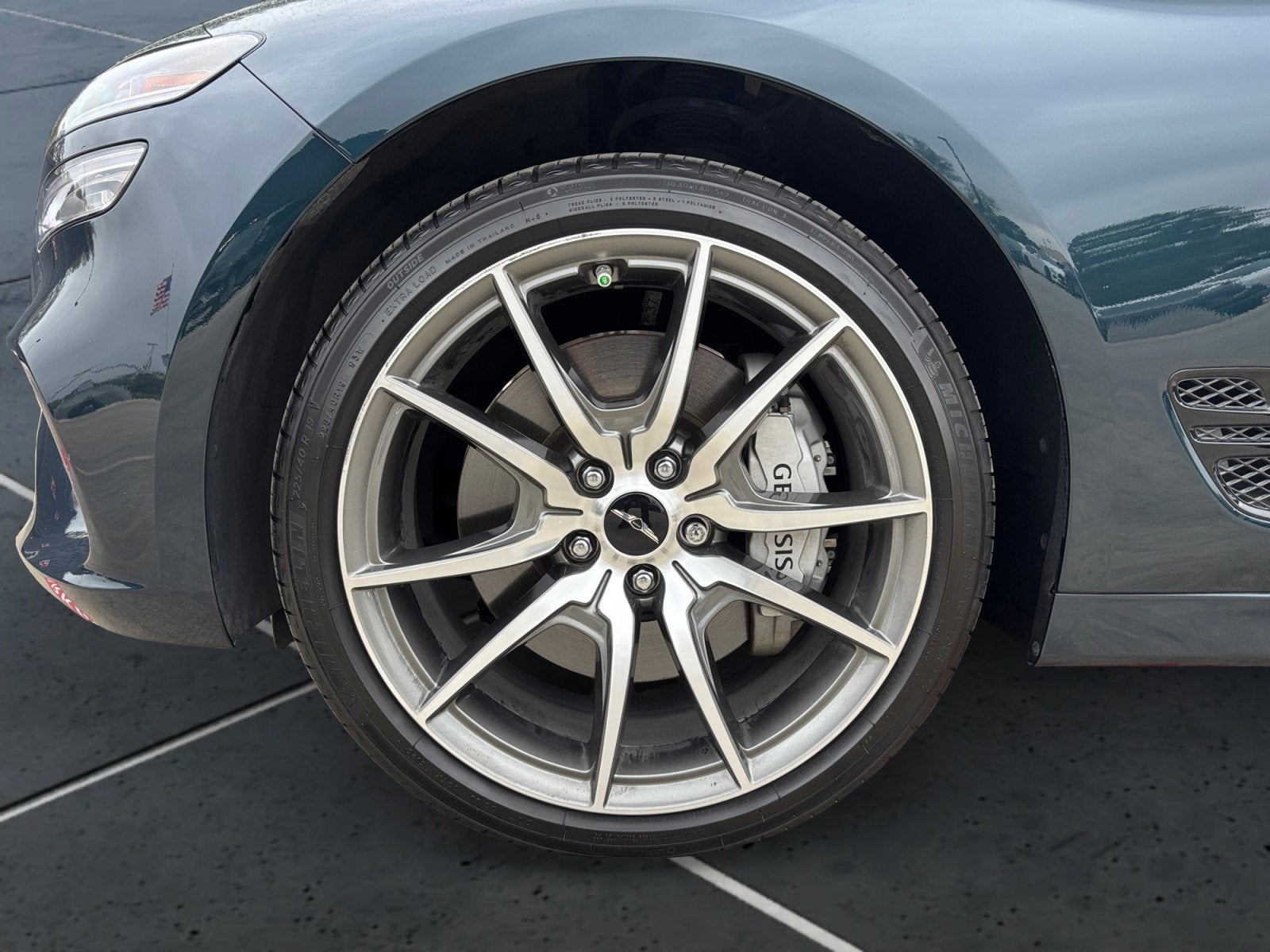 2024 Genesis G70 2.5T