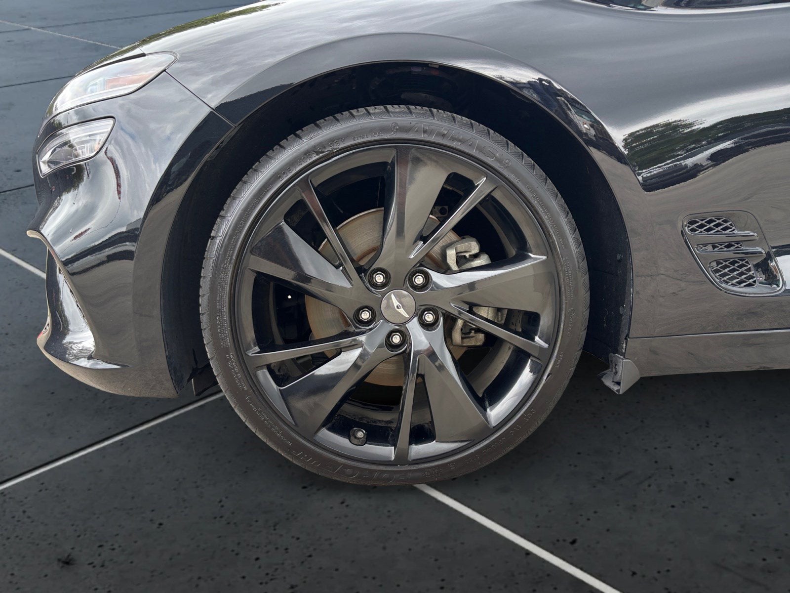 2023 Genesis G70 2.0T