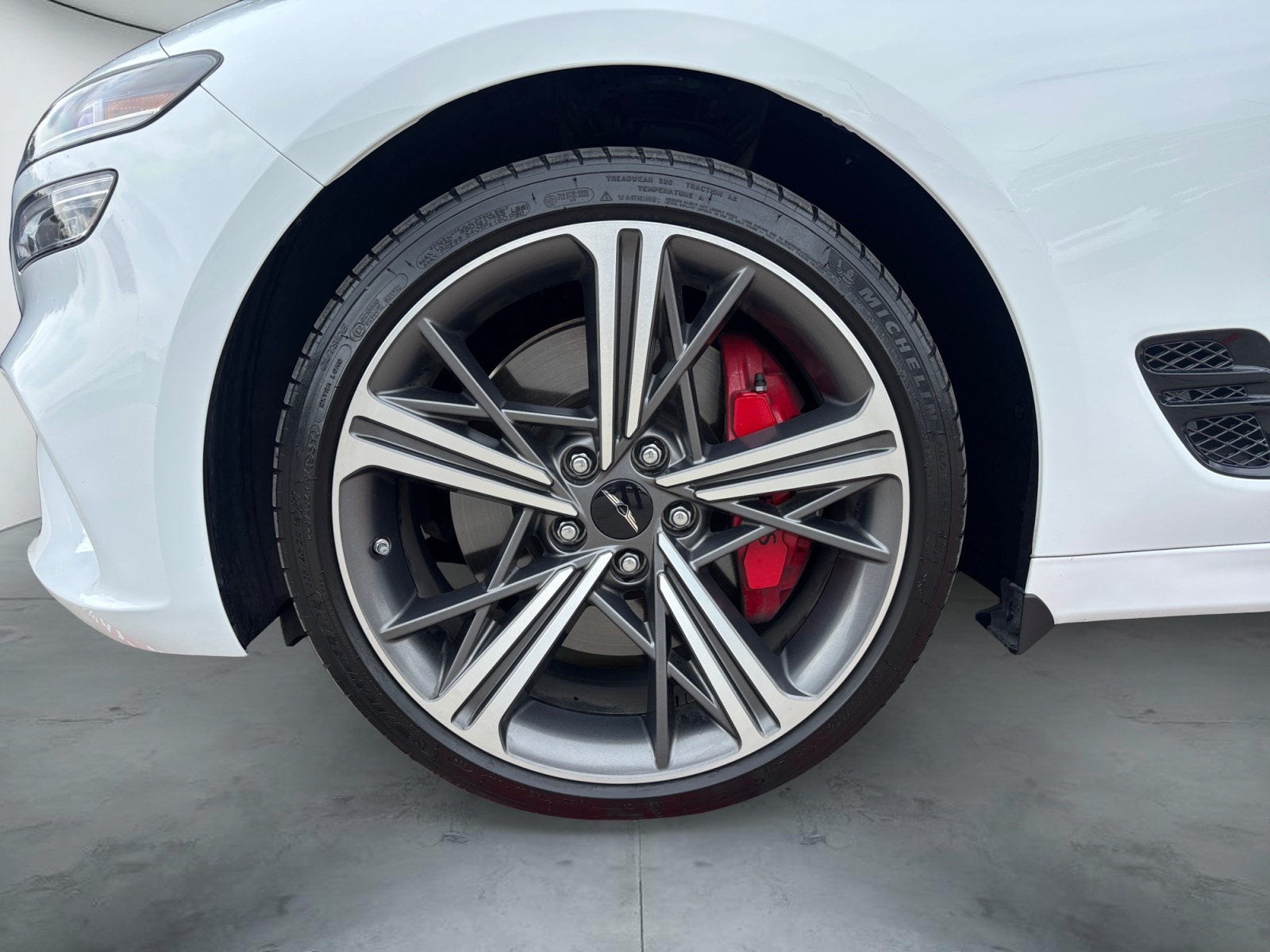 2025 Genesis G70 3.3T Sport Advanced