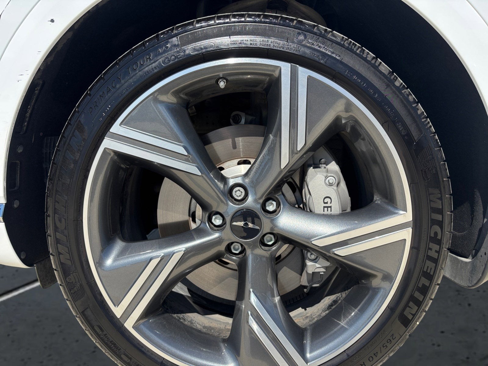 2025 Genesis GV80 Prestige