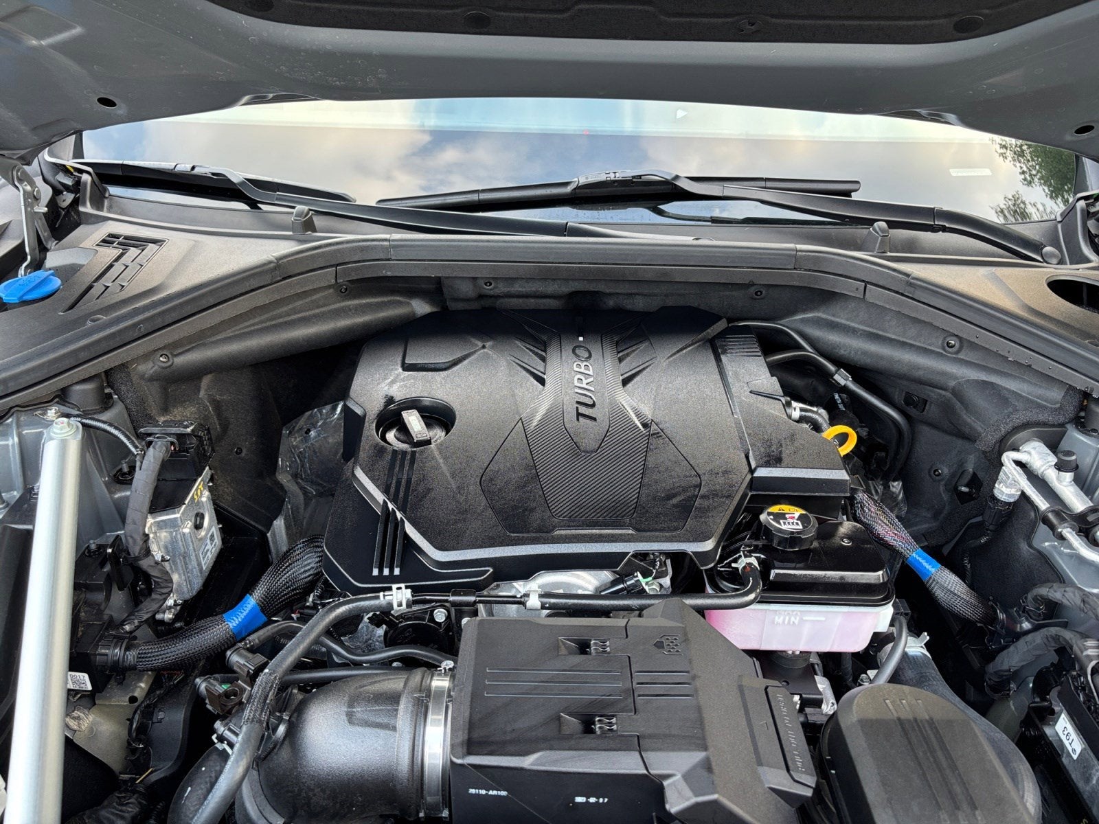 2023 Genesis GV70 2.5T