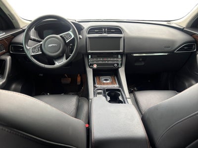 2020 Jaguar F-PACE 25t Prestige