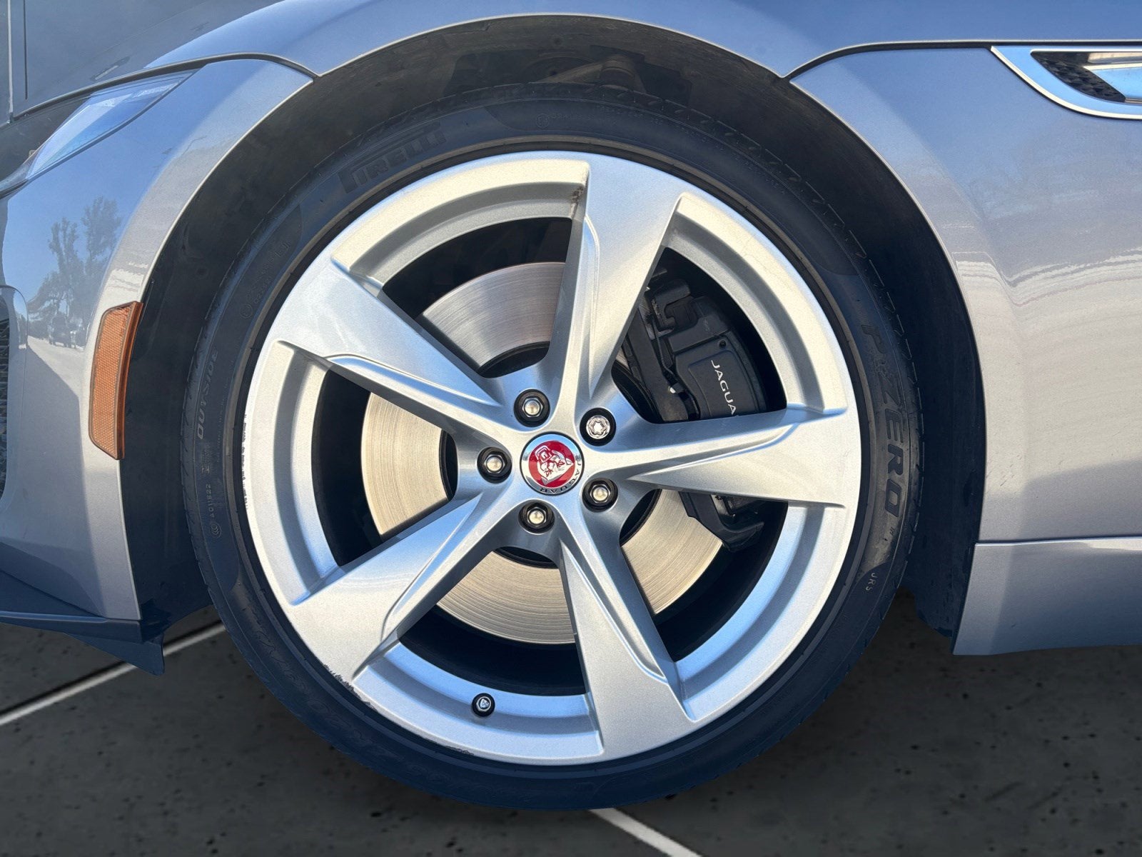 2023 Jaguar F-TYPE P450