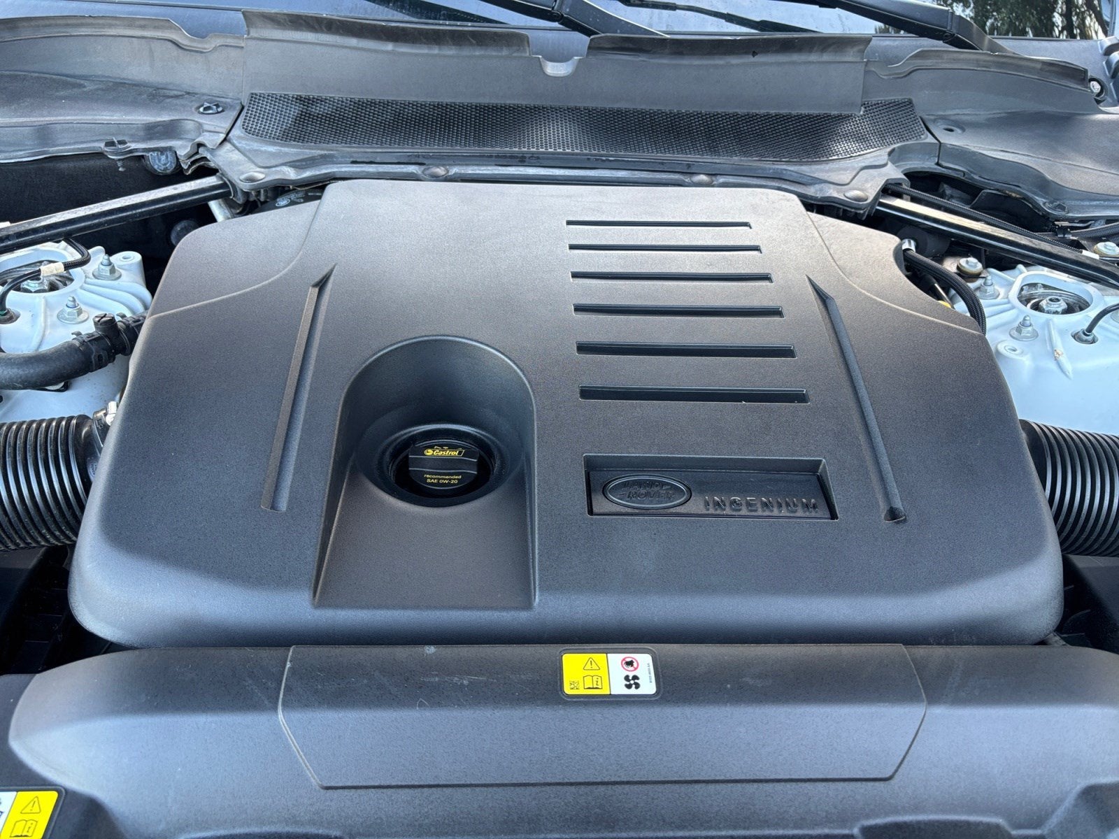 2022 Land Rover Range Rover Sport HSE Silver Edition