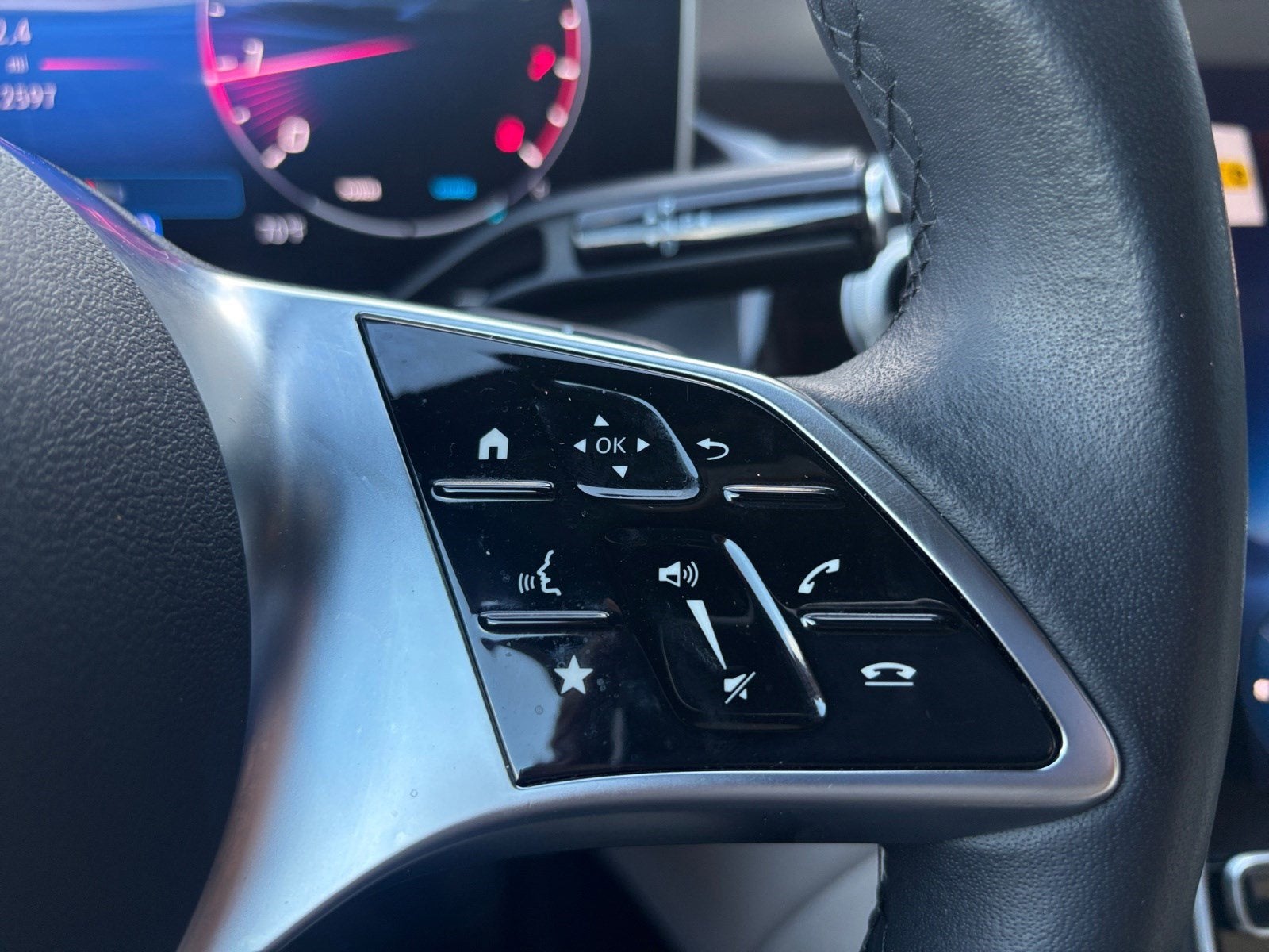 2025 Mercedes-Benz GLC GLC 300